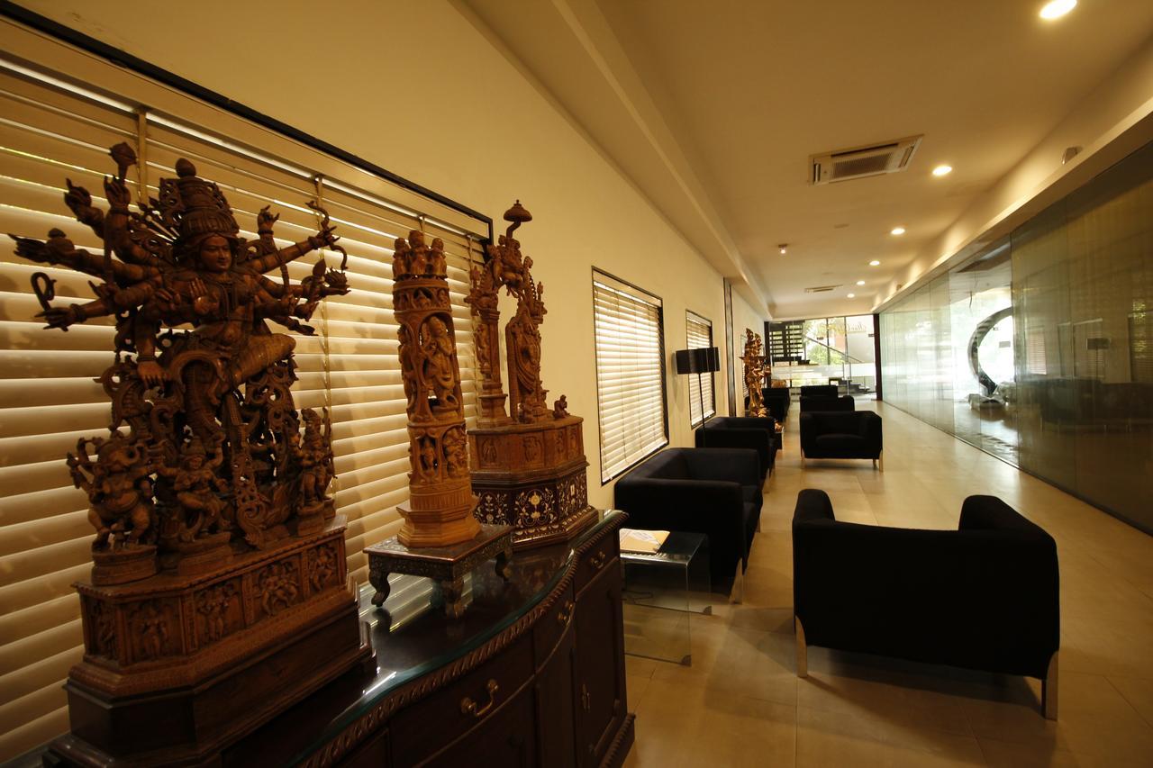 Hotel Star City Chennai Bagian luar foto